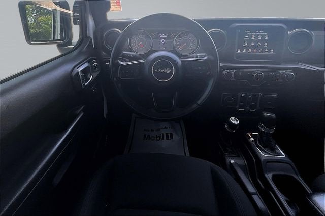 2022 Jeep Gladiator Willys