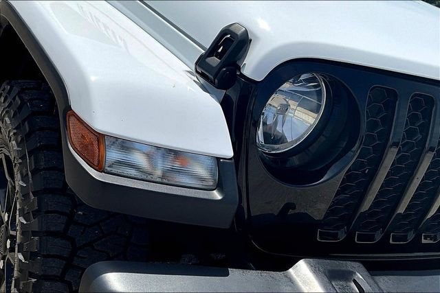 2022 Jeep Gladiator Willys