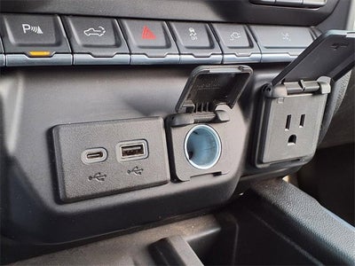 2022 Chevrolet Silverado 3500 HD High Country DRW