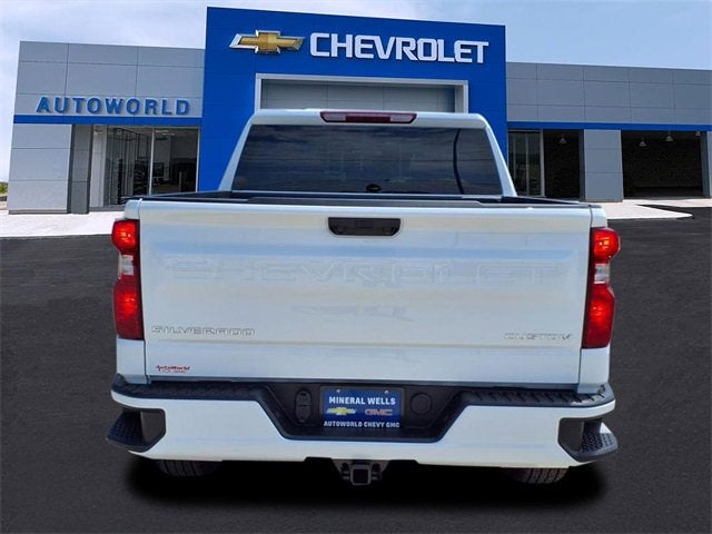 2025 Chevrolet Silverado 1500 Custom