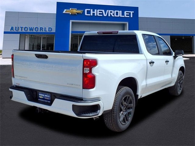 2025 Chevrolet Silverado 1500 Custom