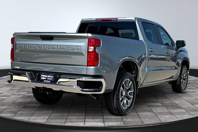 2026 Chevrolet Silverado 1500 LT - Photo 6