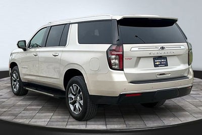 2024 Chevrolet Suburban LT