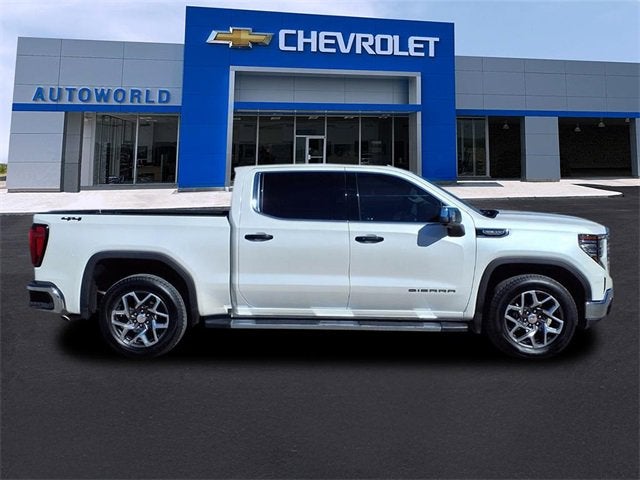 2025 GMC Sierra 1500 SLT