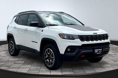 2025 Jeep Compass Trailhawk