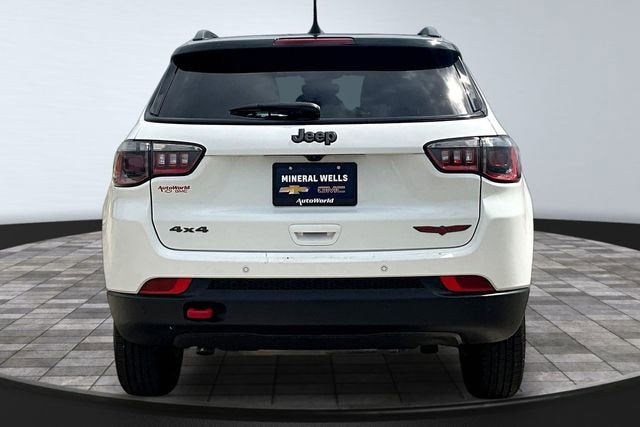 2025 Jeep Compass Trailhawk