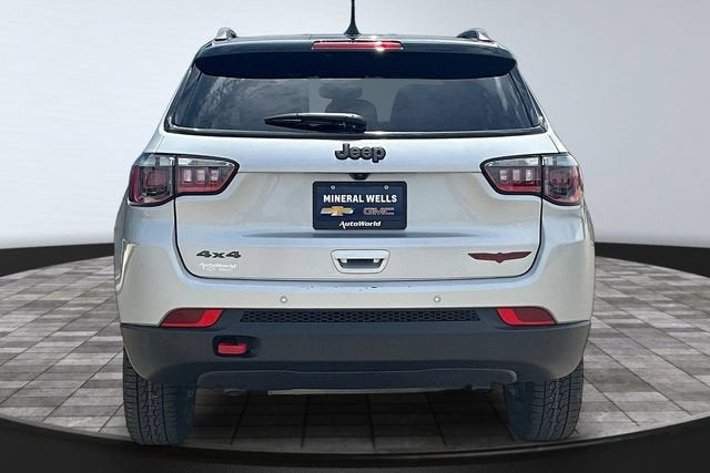 2025 Jeep Compass Trailhawk