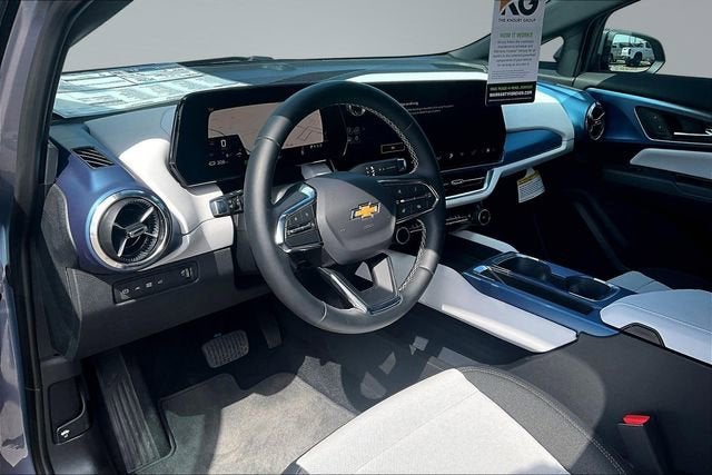 2025 Chevrolet Equinox EV LT