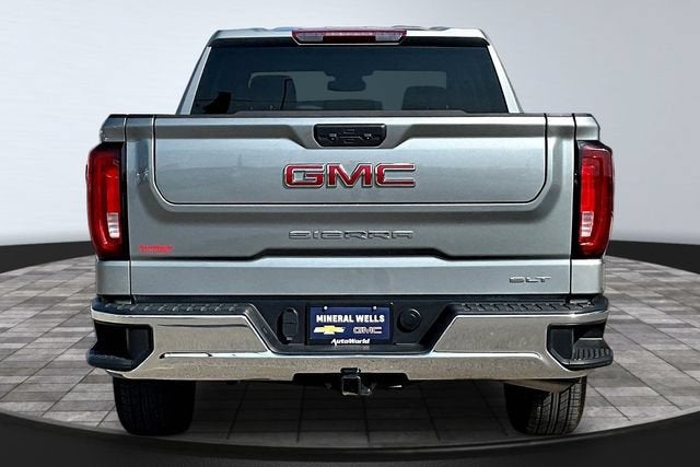 2025 GMC Sierra 1500 SLT