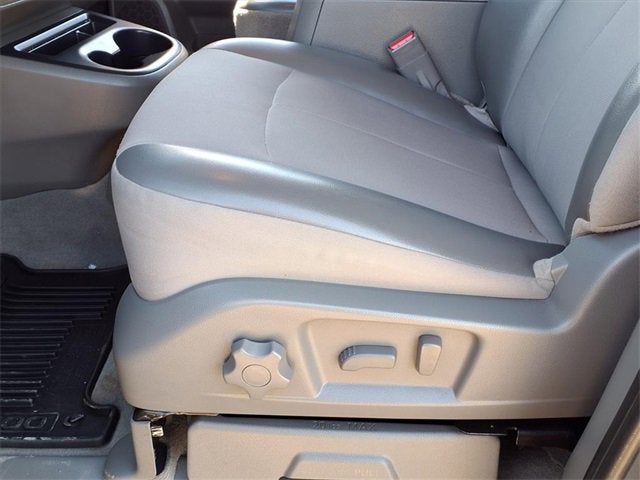 2021 Nissan NV Passenger NV3500 HD SV