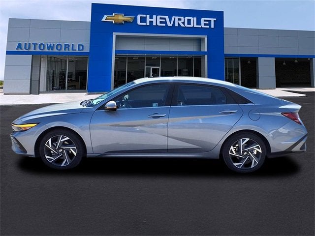 2025 Hyundai Elantra Limited