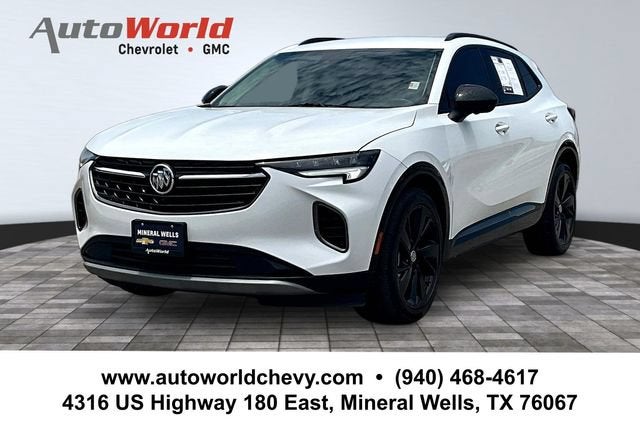 2022 Buick Envision Essence FWD's photo